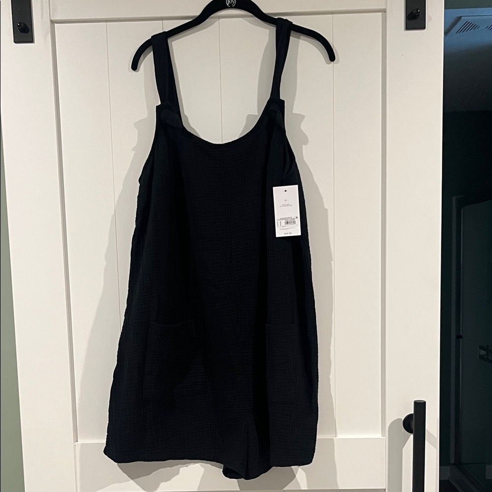 Isabel Maternity Romper XL NWT
